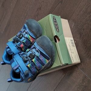 Keen Newport Size 11 H2SHO Shoes